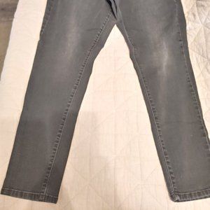 Women's Size 18 Mid-Rise Skinny Jeans (Dark Grey)